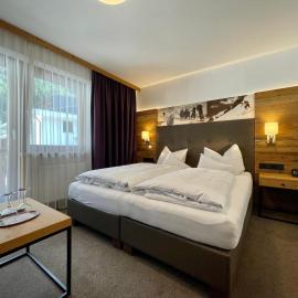 Haus Steffeler, hotel in Sankt Anton am Arlberg