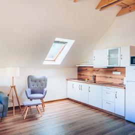 Penzion La Piccolina: Nový Bor şehrinde bir otel