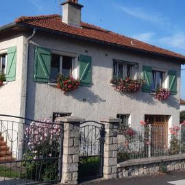 Chez Evelyne chambre d'hôtes chez l'habitant, hotel a Verdun-sur-Meuse