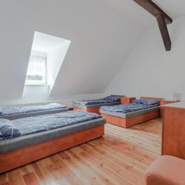 Ośrodek Szkoleniowo - Noclegowy Chojnik, hotel v destinaci Sośnie