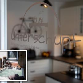 Unterschlupf Radeberg mit Garten & Whirlpool – hotel w mieście Radeberg