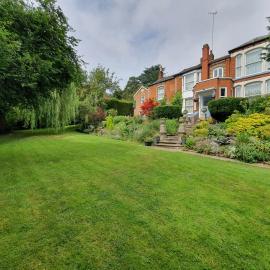 Spectacular Period Property Located In Leicester, hotel em Leicester