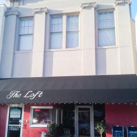 The Loft on the Square، فندق في Magnolia