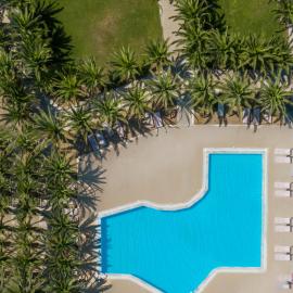 Aphrodite Hotel, ξενοδοχείο στη Μήθυμνα