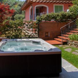 Apartment Serenella by Interhome, khách sạn ở Pietrasanta