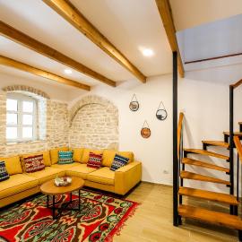 Vila Leon - Old Qeparo - 6 people, hotel in Qeparo