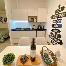 Luxury Apartments, hotell i Mendoza