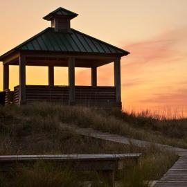 Shutters on the Banks: Kill Devil Hills şehrinde bir otel