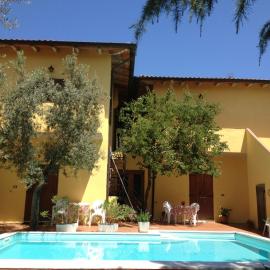 Il Porto, hotel in Tuoro sul Trasimeno