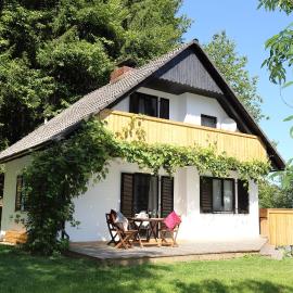Ferienhaus Hadernigg, hotel v destinaci Hadernigg