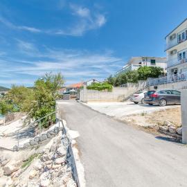 Apartments Na Obali Mora, hotel u gradu Ražanj