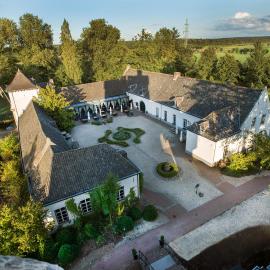 허켄보쉬에 위치한 호텔 Landgoed Kasteel Daelenbroeck