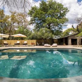 Little Africa Safari Lodge: Hoedspruit şehrinde bir otel