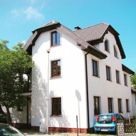 Villa California, Hotel in Darłówko