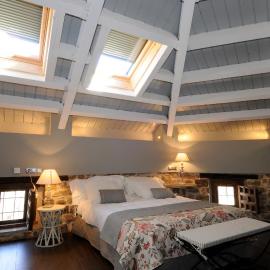 El Morendal, hotell i Almarza