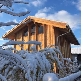 Architektenhaus Reischl mit Sauna, hotel in Neubeuern