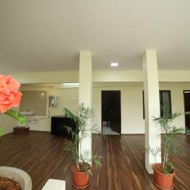 Royal Home Stay deluxe Room