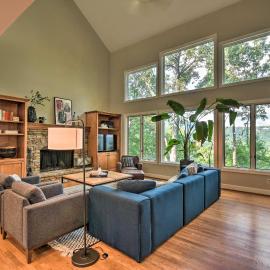 Luxe Big Canoe Resort Home w/ 3 Decks & Mtn Views!