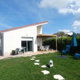 gite de la libellule, hotel i Commentry