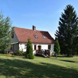 Cottage Bara, hotel in Božanov