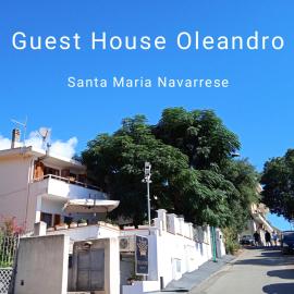 Guest House Oleandro, hotel i Santa Maria Navarrese