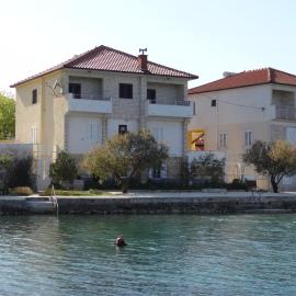 Apartments Babin