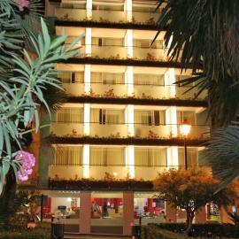 Hotel Oasis Plaza