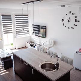 Treba Malo Odmorit - PlayStation 5, Family Room, Free parking, Self check-in option, hotel in Karlovac
