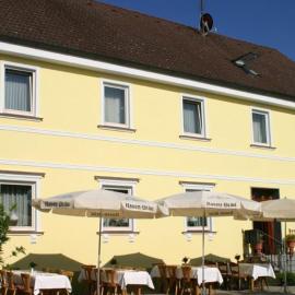 Landhotel Gasthof Huber, хотел в Merching