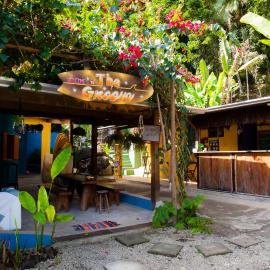 Sintonia Surf Hostel e Bar, hotel u gradu Ubatuba