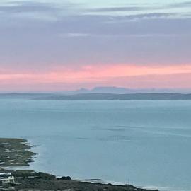 La Maison Bleue, luxury self-catering villa., hotel in Langebaan