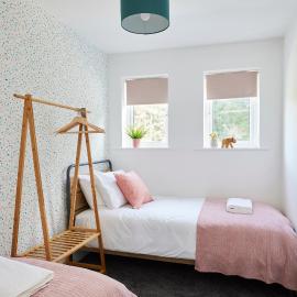 Links to M62 - 3 bedroom property