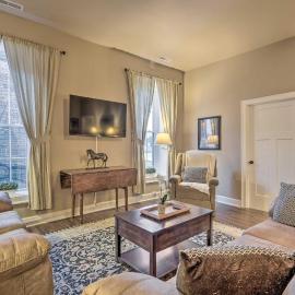 Quaint Apartment in Historic Georgetown!, hotell sihtkohas Georgetown