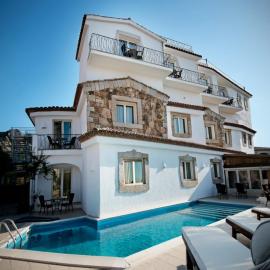 Dolce Vita Boutique Hotel, отель в Порто-Черво