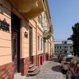 Apart Hotel Fusion, hotel in Chernivtsi