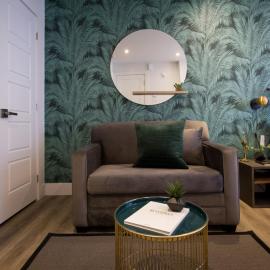 Sunny Green Palms Micro Studio with Yard View by Den Stays