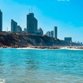 C Tower Apartments, hotel din Netanya