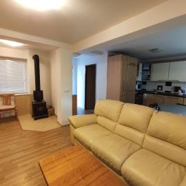 Apartmán 1 Hulín, Chrášťany, hotel v mestu Hulín