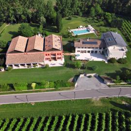 Agriturismo Villa Almè, хотел в Одерцо