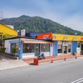 JMA FERRINGHI BEACH HOTEL, hotel em Batu Ferringhi