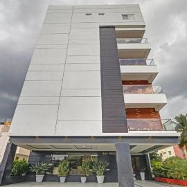 Treebo Premium Raj Vista Global Village, hotel em Bangalore