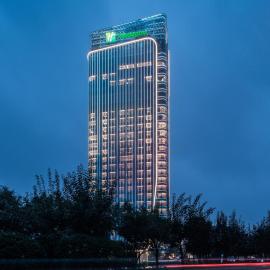 Holiday Inn Xi'an Chanba by IHG-Near Xi'an International Convention Exhibition Center and Shopping mall and The Romantic show of Xi'an-Free Luggage Storage-English Service, hotel din Xi'an