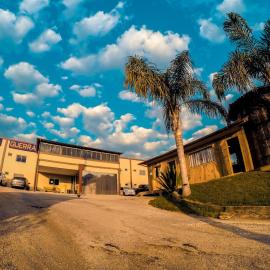 Hotel Guerra - Pousada Montebelo – hotel w mieście Jaguaruna