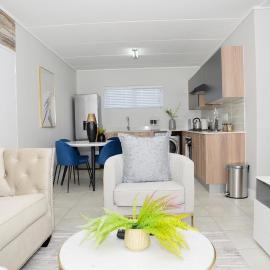 LuxAid Apartment, hotel v destinácii Sandown