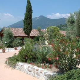 Viesnīca Agriturismo Renzano garden apartments pilsētā Salo
