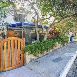 Hostal Suiza, hotel en Puerto Baquerizo Moreno