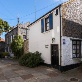 Barnaby's Lodge in Broadstairs - Exclusive unmissable deals! Book now before it's too late!、ブロードステアーズのホテル