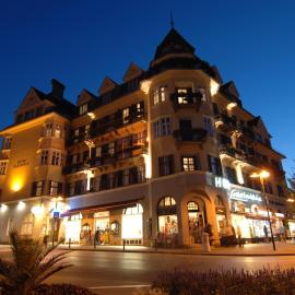 Hotel Carinthia Velden、フェルデン・アム・ヴェルターゼーのホテル