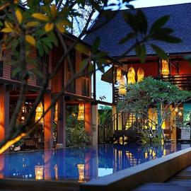 The Village House, hotel sa Santubong