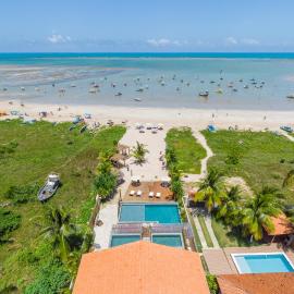 Pousada de Charme Villa Italiana - Pé na Areia, hotel en São Miguel dos Milagres